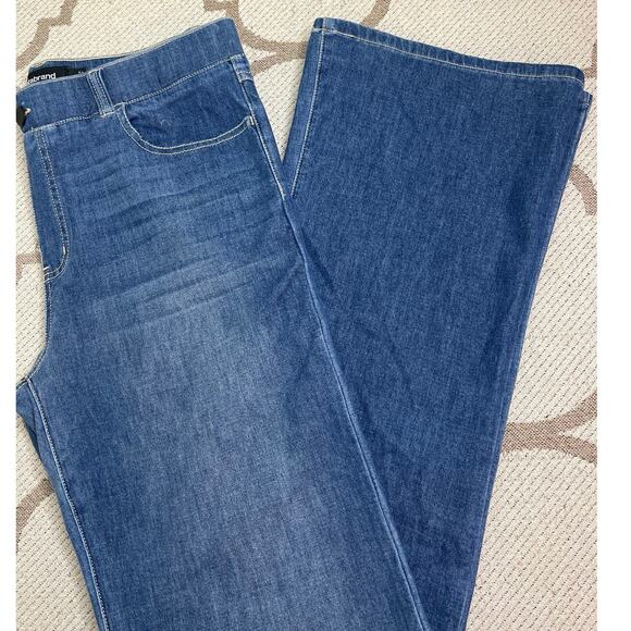 Betabrand Denim - Betabrand 4-Pocket Bootcut Yoga Denim Jeans Pull-On Stretch Blue, Size Large